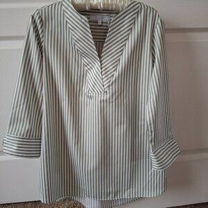 Foxcroft for Appleseed's Women's Green and White Pullover 3/4 Sleeve Tunic - 10P